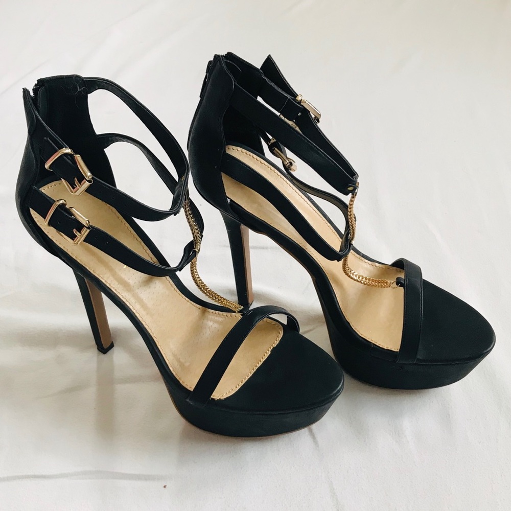 Liliana Platform Heels